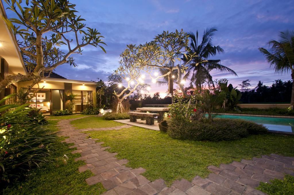 Ubud Virgin Villa Exterior photo